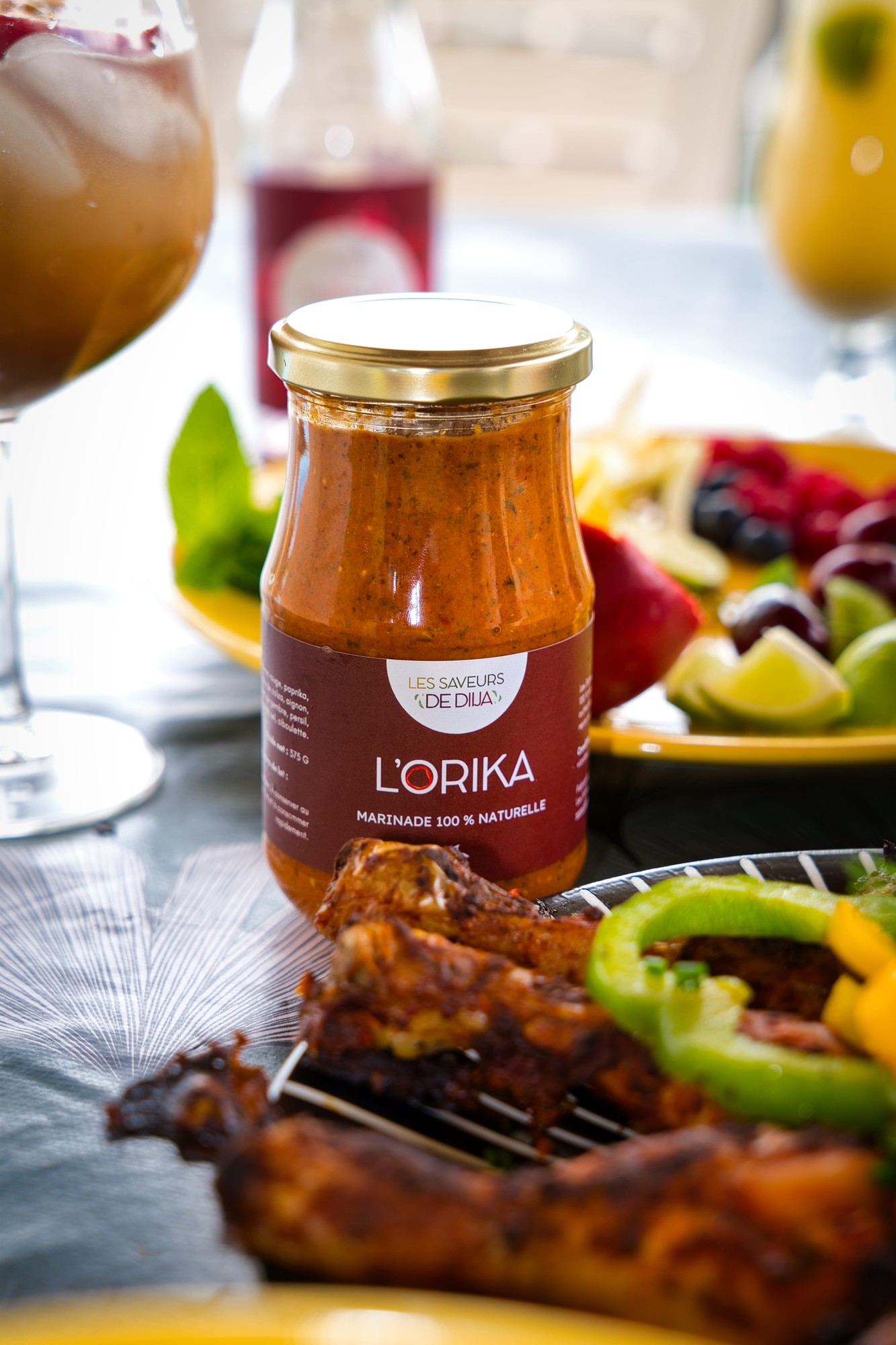 Pot de marinade L'Orika avec son étiquette Les Saveurs de Dija